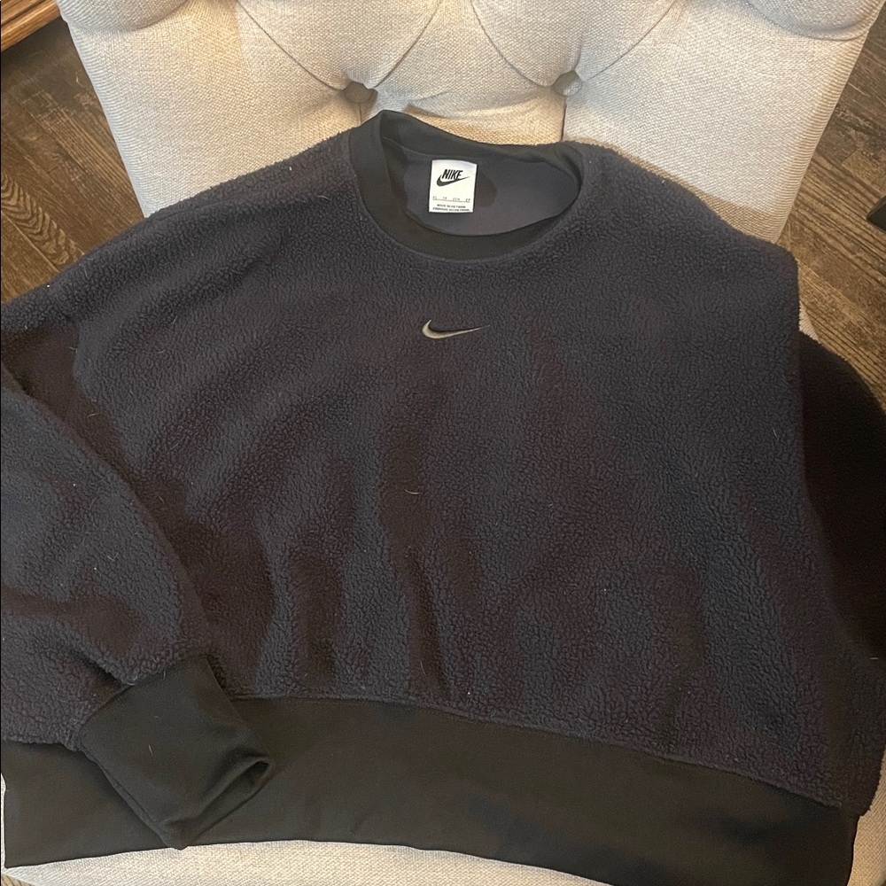Nike black Phoenix Fleece Oversized Crewneck Cropped Sweatshirt